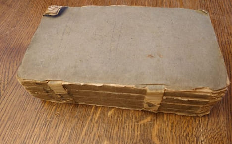 Les élémens d'Euclide du R. P. Dechalles, de la compagnie de Jésus ; et de M. Ozanam, de l'académie des sciences. Démontrés d'une manière nouvelle & ...