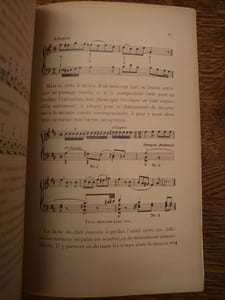 La Technique du Bâton. Manuel à l'usage des élèves chefs d'orchestre. Ouvrage inspiré des entretiens de l'auteur avec André Caplet. Préface de Walter Damrosch. Traduit de l'anglais par Mme Frédéric Moreau. 