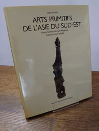 Arts primitifs de l'Asie du Sud-Est (Assam, Sumatra, Bornéo, Philippines).