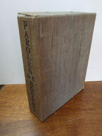 Les paroles du Bouddha. Textes traduits par le vénérable Rahula. Avant-propos et vie du Bouddha par André Bareau, directeur d'études à l'École des Hautes études. Illustrations de Chou-Ling et de Rennie Tang.