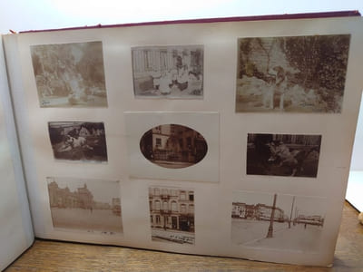 Album de 209 photographies. Belgique. 