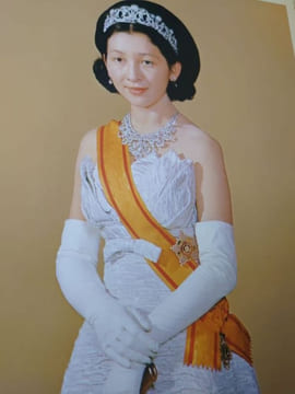 The Emperor's 70 years. . HIROHITO.