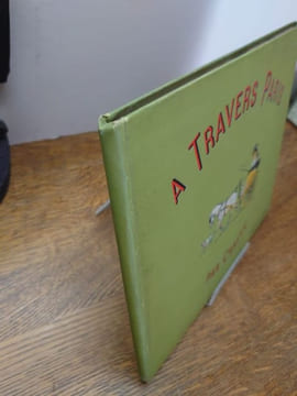 A travers Paris. . CRAFTY.