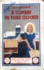 A l'ombre du vieux clocher.