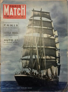 Paris Match N° 443 : Le drame du Pamir. Little Rock. Salon de l'auto. Ray Sugar Robinson.