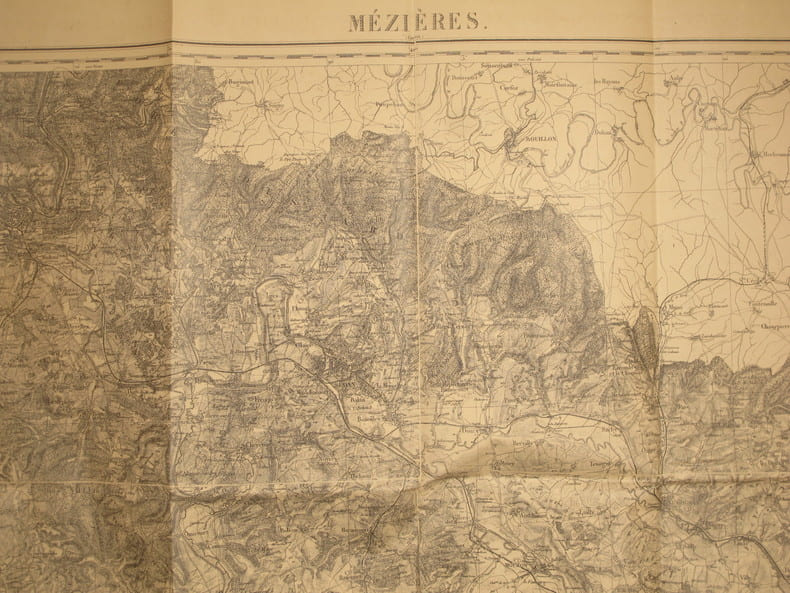 M&eacute;zi&egrave;res (Givet). Carte N&deg; 24. Carte au 1/80 000. Relev&eacute;s de 1832. R&eacute;vis&eacute;e en 1897.. MEZIERES - CARTE 