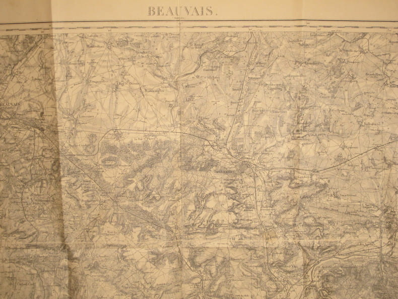 Beauvais (Montdidier). Carte N&deg; 32. Carte au 1/80 000. Relev&eacute;s de 1832. R&eacute;vis&eacute;e en 1903.. BEAUVAIS- CARTE 