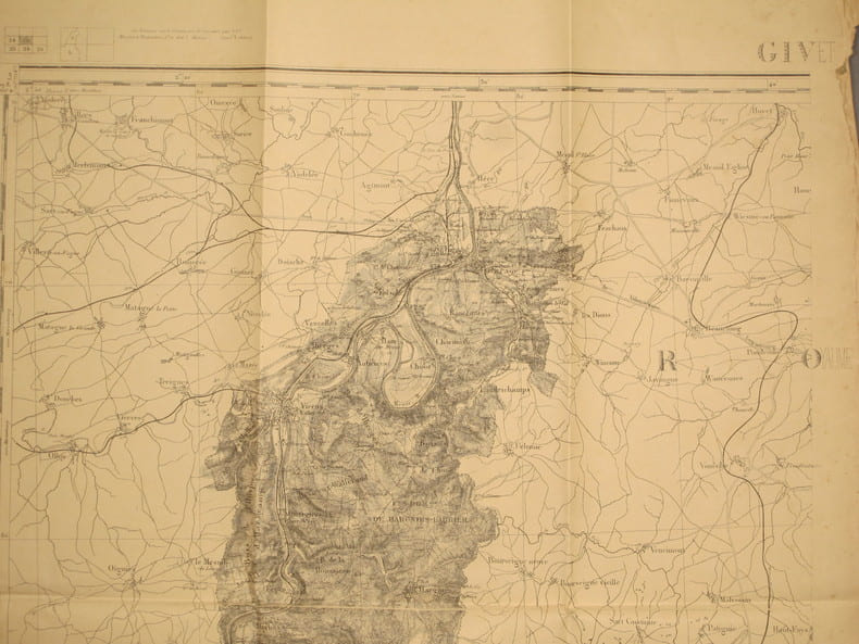 Givet. Carte N&deg; 15. Carte au 1/80 000. Relev&eacute;s de 1832. R&eacute;vis&eacute;e en 1897.. GIVET - CARTE 