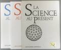 La science au présent. (Volumes I et II). Complet sous emboîtage carton.. ENCYCLOPAEDIA UNIVERSALIS 1992 