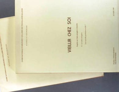 Vieillir chez soi. Enquête sur l'aide ménagère à domicile. En 2 volumes. I : Les bénéficiaires. II : Les aides ménagères, une nouvelle profession sociale?