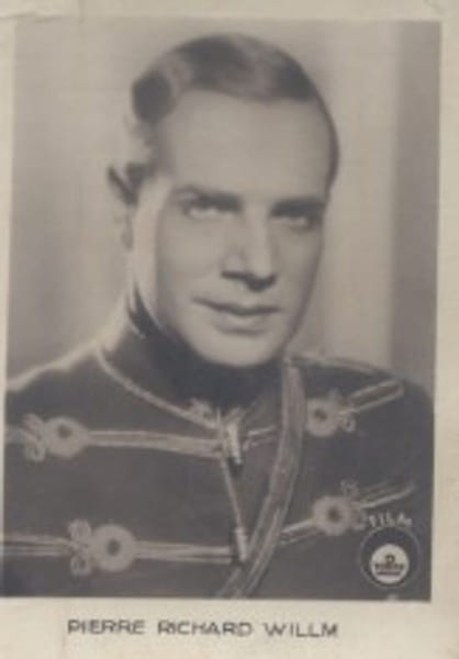 Pierre Richard Willm. Photographie de la collection des bonbons et chocolats Loriot. S&eacute;rie E Cin&eacute;ma. Sujet N&deg; 30.. WILLM Pierre Richard 