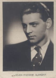 Jean-Pierre Aumont. Photographie de la collection des bonbons et chocolats Loriot. Collection Cinéma "Mes vedettes". Série H. N° 21.