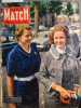 Paris Match N° 432 : Ingrid Bergman et sa fille en couverture. L'Alsace avec le président Coty - Ingrid retrouve sa fille - Mort de l'Aga Khan - ...