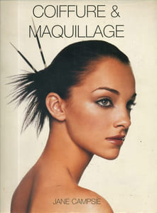 Coiffure et maquillage.