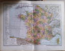 Ensemble de 32 cartes en couleurs extraites du Larousse en 2 volumes. Pays du monde. Au verso, gravures en noir et blanc concernant les m&ecirc;mes pays.. ...