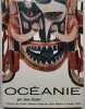 Oc&eacute;anie. Collection dirig&eacute;e par Andr&eacute; Malraux et Georges Salles.. GUIART Jean Photographies issues de divers mus&eacute;es.