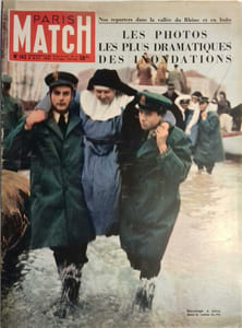 Paris Match N° 142 : Inondations du Rhône - Corée - Deux "malgré-nous" de retour de Russie ...