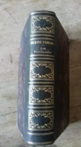 Les provinciales. Suivies des avis, requêtes, etc., des curés de Paris et de Rouen.