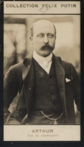 Photographie de la collection F&eacute;lix Potin (4 x 7,5 cm) repr&eacute;sentant : Arthur - Duc de Connaught.. ARTHUR - Duc de Connaught 