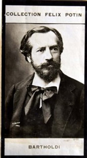 Photographie de la collection F&eacute;lix Potin (4 x 7,5 cm) repr&eacute;sentant : Bartholdi (sculpteur).. BARTHOLDI (Auguste) Photo P. Nadar.