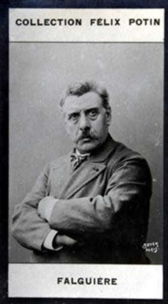 Photographie de la collection F&eacute;lix Potin (4 x 7,5 cm) repr&eacute;sentant : Alexandre Falgui&egrave;re, sculpteur.. FALGUIERE (Alexandre) Photo Boyer.