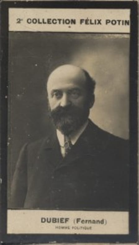Photographie de la collection Félix Potin (4 x 7,5 cm) représentant : Fernand Dubief, médecin et homme politique.. DUBIEF (Fernand) - (Photo de la 2e ...