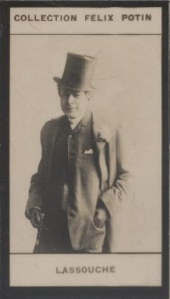 Photographie de la collection F&eacute;lix Potin (4 x 7,5 cm) repr&eacute;sentant : Jean-Paul Lassouche, com&eacute;dien.. LASSOUCHE (Jean-Paul) 