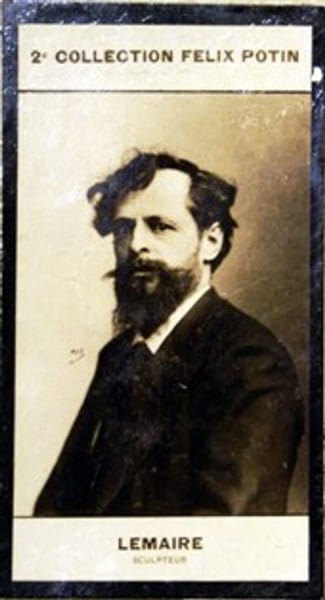 Photographie de la collection F&eacute;lix Potin (4 x 7,5 cm) repr&eacute;sentant : Hector Lemaire, sculpteur.. LEMAIRE (Hector) - (Photo de la 2e collection F&eacute;lix ...