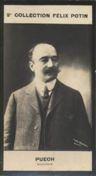 Photographie de la collection F&eacute;lix Potin (4 x 7,5 cm) repr&eacute;sentant : Denys Puech, sculpteur.. PUECH Denys - (Photo de la 2e collection F&eacute;lix Potin) 