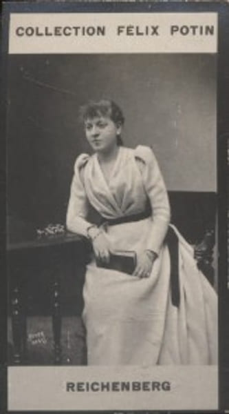 Photographie de la collection F&eacute;lix Potin (4 x 7,5 cm) repr&eacute;sentant : Suzanne Reichenberg, com&eacute;dienne.. REICHENBERG Suzanne Photo Boyer.