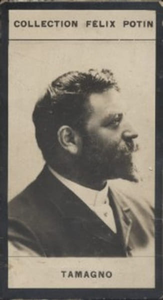 Photographie de la collection F&eacute;lix Potin (4 x 7,5 cm) repr&eacute;sentant : Francesco Tamagno, chanteur d'op&eacute;ra.. TAMAGNO Francesco 