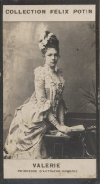 Photographie de la collection F&eacute;lix Potin (4 x 7,5 cm) repr&eacute;sentant : Val&eacute;rie - Princesse d'Autriche-Hongrie.. VALERIE (Princesse d'Autriche-Hongrie) 