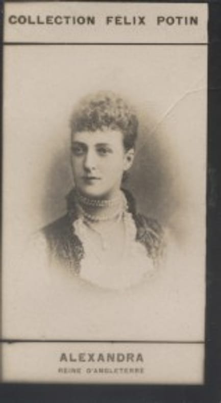 Photographie de la collection Félix Potin (4 x 7,5 cm) représentant : Alexandra - Reine d'Angleterre. ALEXANDRA - Reine d'Angleterre 