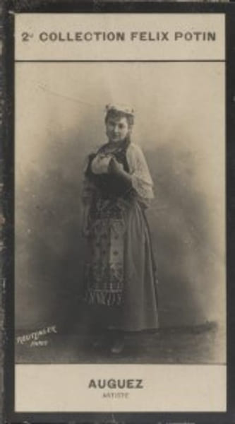 Photographie de la collection F&eacute;lix Potin (4 x 7,5 cm) repr&eacute;sentant : Mathilde Auguez, chanteuse.. AUGUEZ (Mathilde) - (Photo de la 2e collection ...
