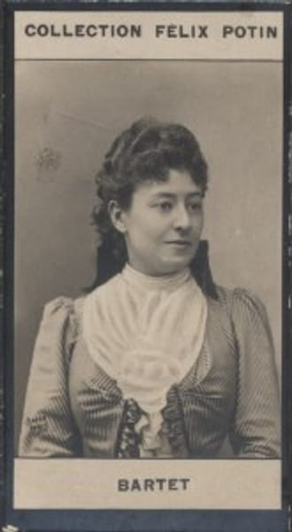 Photographie de la collection F&eacute;lix Potin (4 x 7,5 cm) repr&eacute;sentant : Bartet Jeanne-Julia (com&eacute;dienne).. BARTET (Jeanne-Julia) Photo Boyer.