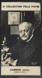 Photographie de la collection Félix Potin (4 x 7,5 cm) représentant : Jules Cambon, homme politique.