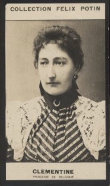 Photographie de la collection Félix Potin (4 x 7,5 cm) représentant : Princesse Clémentine de Belgique.. CLEMENTINE - Princesse de Belgique. 