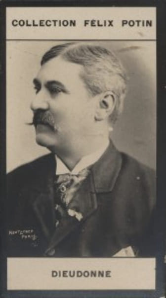 Photographie de la collection F&eacute;lix Potin (4 x 7,5 cm) repr&eacute;sentant : Alfred Dieudonn&eacute;, com&eacute;dien.. DIEUDONNE (Alfred) 
