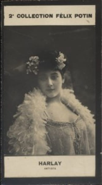 Photographie de la collection F&eacute;lix Potin (4 x 7,5 cm) repr&eacute;sentant : Henriette Harlay, com&eacute;dienne.. HARLAY (Henriette) - (Photo de la 2e collection ...