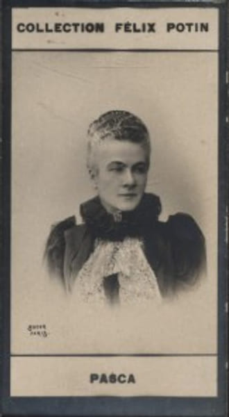 Photographie de la collection F&eacute;lix Potin (4 x 7,5 cm) repr&eacute;sentant : Alix Pasca, com&eacute;dienne.. PASCA Alix 