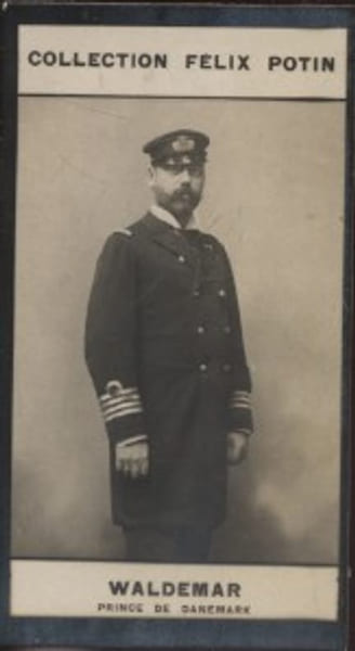 Photographie de la collection F&eacute;lix Potin (4 x 7,5 cm) repr&eacute;sentant : Waldemar - Prince de Danemark.. WALDEMAR (Prince de Danemark) 
