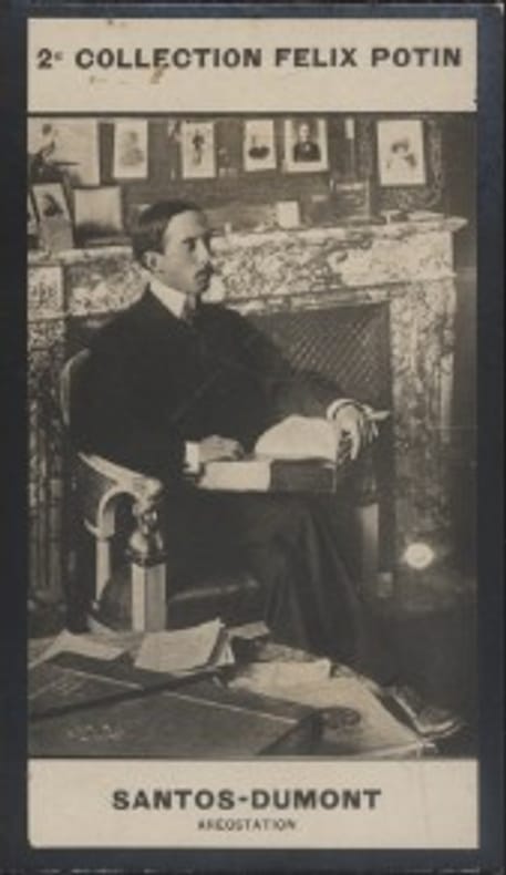 Photographie de la collection Félix Potin (4 x 7,5 cm) représentant : Alberto Santos-Dumont ( aérostation).. SANTOS-DUMONT (Alberto) - (Photo de la 2e ...