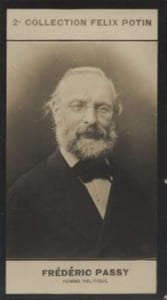 Photographie de la collection Félix Potin (4 x 7,5 cm) représentant : Frédéric Passy, homme politique.