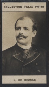 Photographie de la collection Félix Potin (4 x 7,5 cm) représentant : Jean de Reszké, chanteur d'opéra.. RESZKE Jean de Photo Nadar.