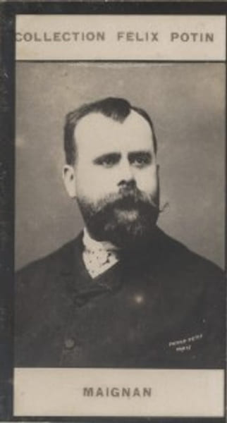 Photographie de la collection F&eacute;lix Potin (4 x 7,5 cm) repr&eacute;sentant : Albert Maignan, peintre.. MAIGNAN (Albert) Photo Pierre Petit.