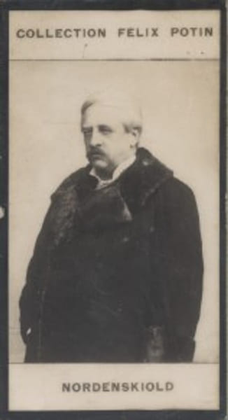 Photographie de la collection F&eacute;lix Potin (4 x 7,5 cm) repr&eacute;sentant : Baron Eric de Nordenskj&ouml;ld, explorateur su&eacute;dois.. NORDENSKIOLD (Baron Eric de) 