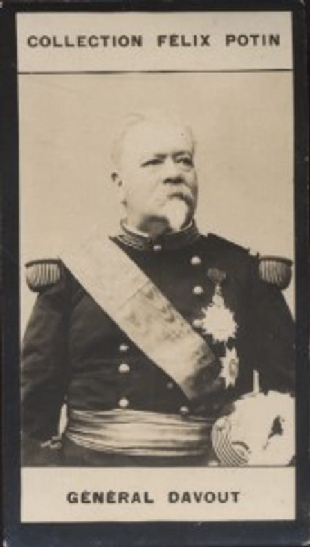 Photographie de la collection Félix Potin (4 x 7,5 cm) représentant : Général Léopold Davout.. DAVOUST (Général) 