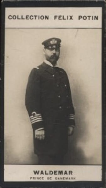 Photographie de la collection F&eacute;lix Potin (4 x 7,5 cm) repr&eacute;sentant : Waldemar - Prince de Danemark.. WALDEMAR (Prince de Danemark) 