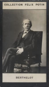 Photographie de la collection Félix Potin (4 x 7,5 cm) représentant : Marcelin Berthelot (Chimiste).
