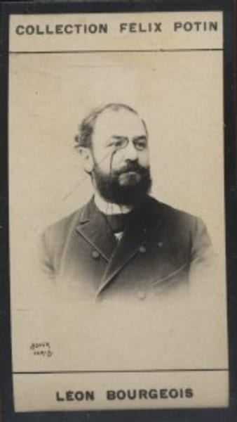Photographie de la collection F&eacute;lix Potin (4 x 7,5 cm) repr&eacute;sentant : L&eacute;on Bourgeois, homme politique.. BOURGEOIS (L&eacute;on) Photo Boyer.